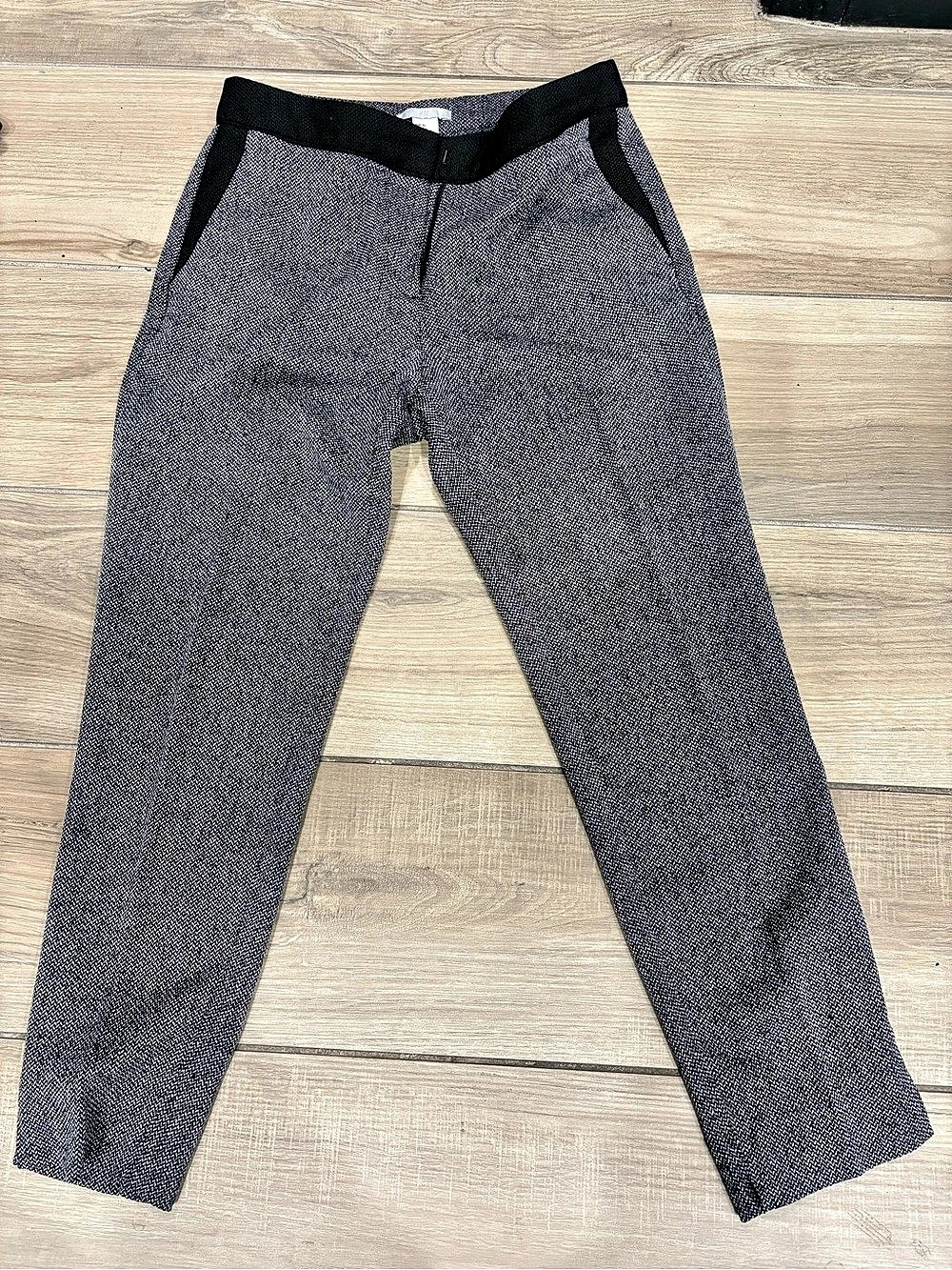 H & M Gray Black Ankle Pants Size 6 Like New